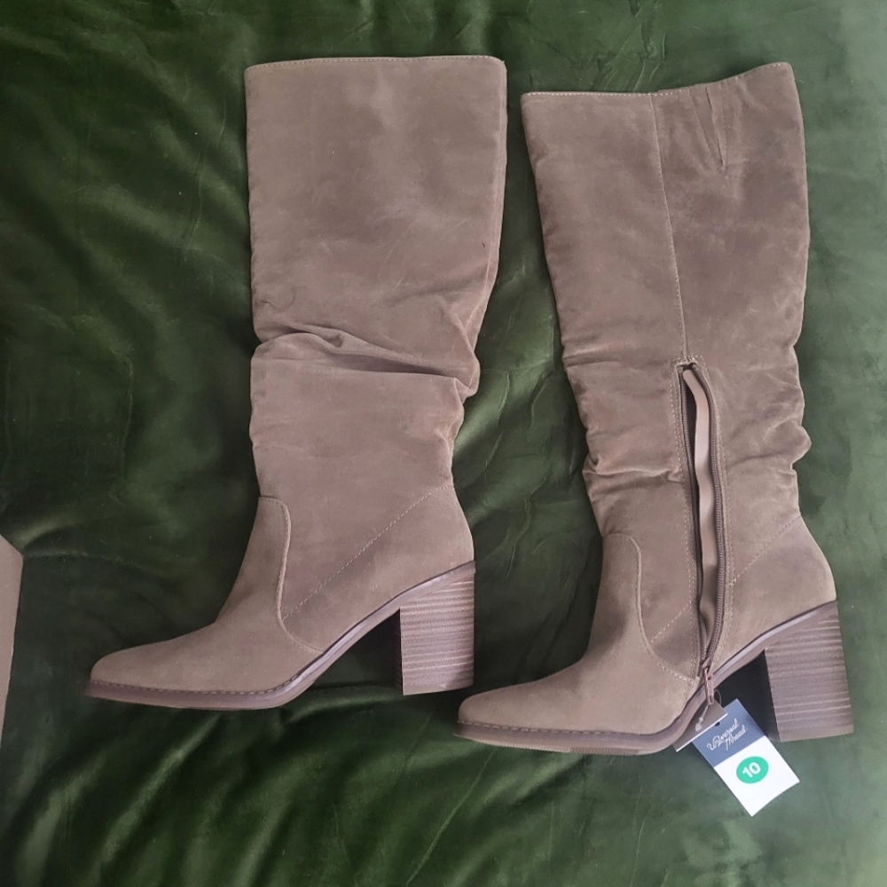Tan tall boot size 10